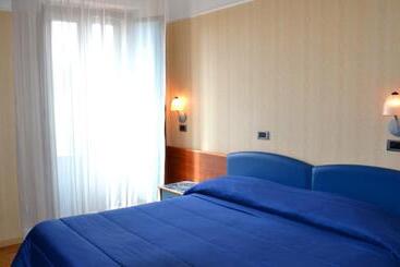 בית מלון כפרי Victoria