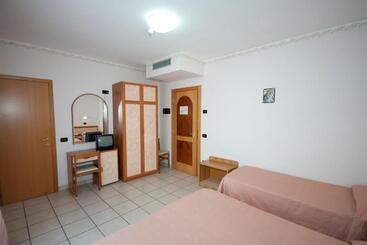 Отель Albergo San Michele