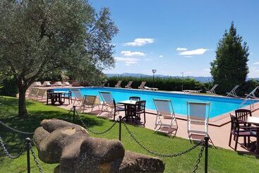 호텔 Villa Nencini