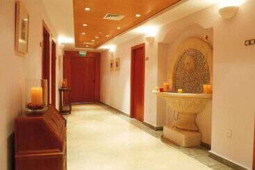 Отель Galei Kinneret