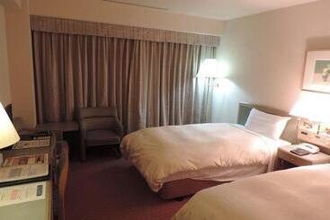 Отель Grand Terrace Chitose