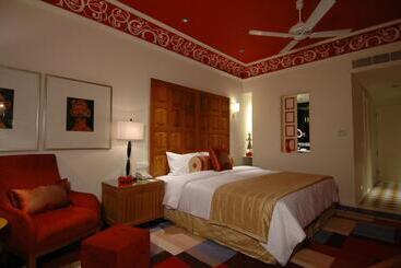 هتل Jai Mahal Palace