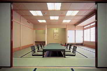 هتل Kanazawa Miyako