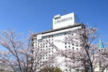 فندق Okayama International
