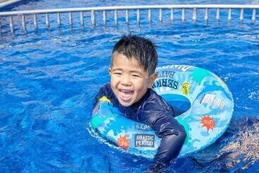 Royal View Hotel Churaumi