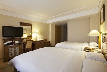 Commodore Hotel Busan