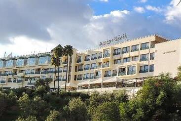 בית מלון כפרי Les Merinides