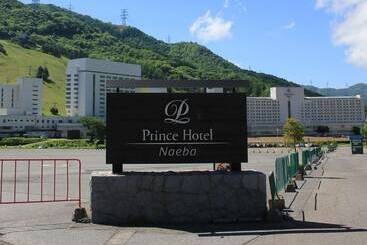 בית מלון כפרי Naeba Prince