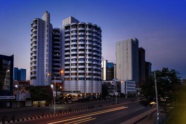 فندق Nairobi Safari Club By Swiss Bel