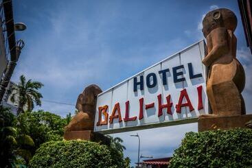 Отель Balihai Acapulco