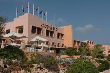 هتل Comino