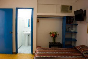 فندق Encino Malecon Centro Puerto Vallarta