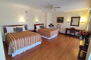 호텔 Plaza Uruapan