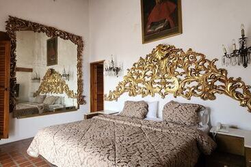 Posada De La Mision, Hotel Museo Y Jardin