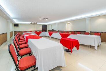 ホテル Quality Inn Tuxtla Gutierrez