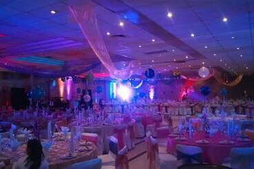 Отель Real De Minas Tradicional