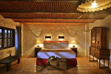 هتل Villas Danza Del Sol