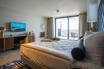 هتل Mangrove Beach Corendon Curacao Allinclusive Resort, Curio By Hilton