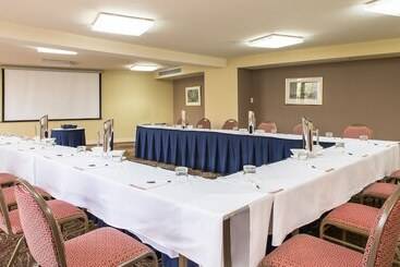 Copthorne Hotel & Resort Lakefront Queenstown