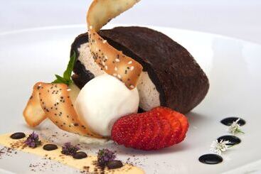 Copthorne Hotel & Resort Lakefront Queenstown