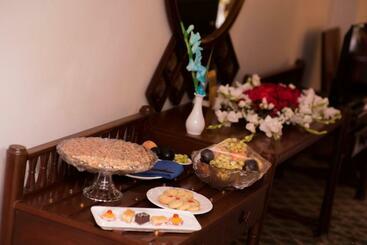 هتل Quetta Serena
