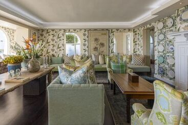 فندق The Marinehermanus