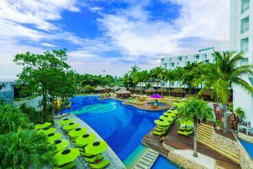 Hard Rock Hotel Pattaya