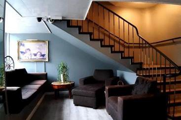 Hotel The Grand Karhu