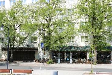 ホテル Raumanlinna