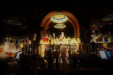 Alaskan Hotel And Bar