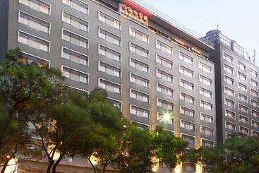 Ambassador Hotel Taipei