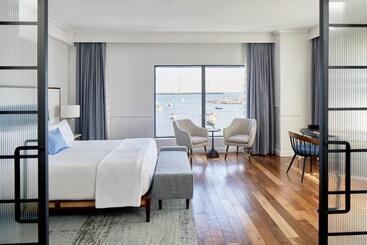 Annapolis Waterfront Hotel, Autograph Collection