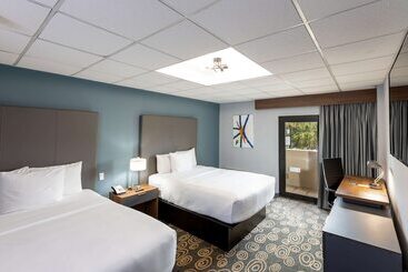 هتل Regency Miami Airport By Sonesta
