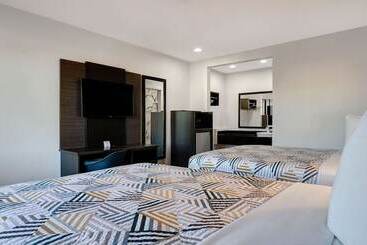 Motel 6eureka, Ca Redwood Coast