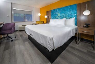 فندق Best Western Plus Raleigh Crabtree Valley