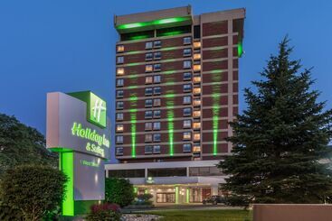 ホテル Holiday Inn & Suites Pittsfield Berkshires, An Ihg