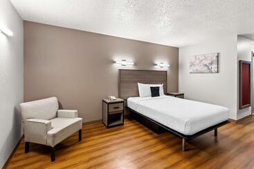 酒店 Red Lion Inn & Suites Pontoon Beach