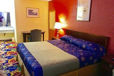 בית מלון כפרי Sunrise Inn