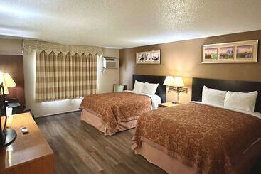 فندق Travelodge By Wyndham Denison