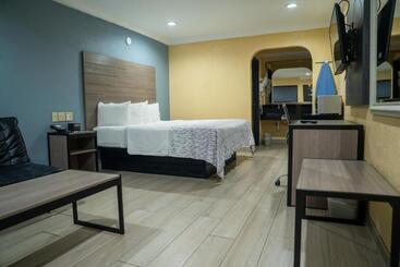 فندق Americas Best Value Inn Fort Myers