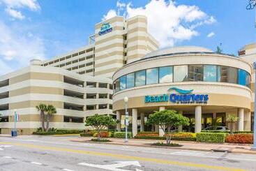 هتل Beach Quarters Resort