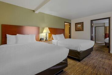 هتل Best Western Red Hills