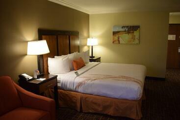 هتل Best Western Wichita North