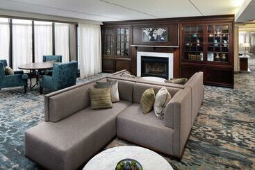 فندق Doubletree By Hilton Nashua