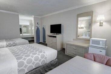 فندق Econo Lodge Van Horn