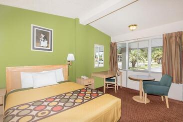Отель Knights Inn Statesboro