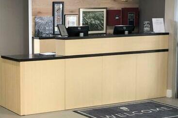 هتل Country Inn & Suites By Radisson, Greenville, Sc