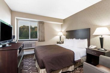 酒店 Days Inn By Wyndham Bismarck