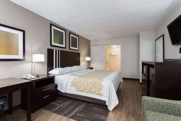 ホテル Days Inn By Wyndham Harrisburg North