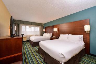 هتل Holiday Inn Express Flagstaff, An Ihg